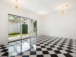 1107 Berthea Street B, Houston TX 77006