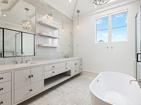 1107 Berthea Street B, Houston TX 77006