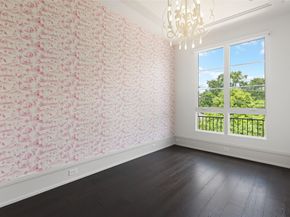 1107 Berthea Street B, Houston TX 77006