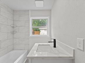 1615 Hiller Street, Houston TX 77015
