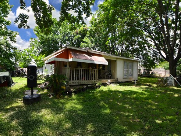 16005 Old Richmond Road, Sugar Land TX 77498
