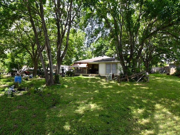16005 Old Richmond Road, Sugar Land TX 77498