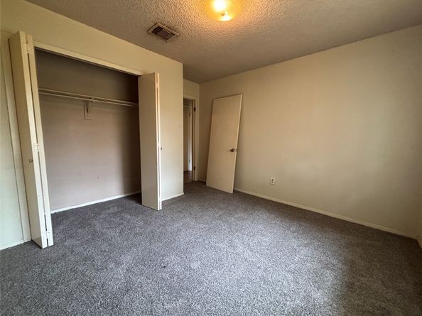 5506 Cactus Forest Drive, Houston TX 77088