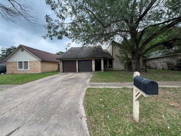 5506 Cactus Forest Drive, Houston TX 77088