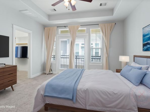 904 W 20th Street C, Houston TX 77008