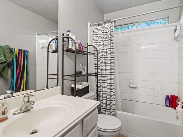 17335 Lake Clark Lane, Humble TX 77346