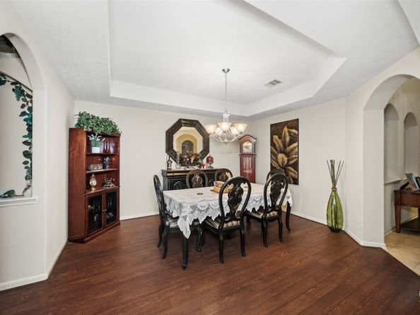 17335 Lake Clark Lane, Humble TX 77346