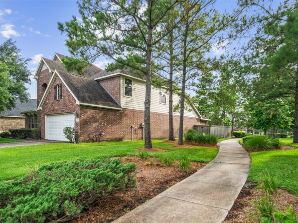 17335 Lake Clark Lane, Humble TX 77346