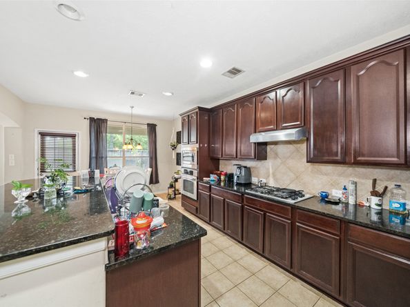 17335 Lake Clark Lane, Humble TX 77346