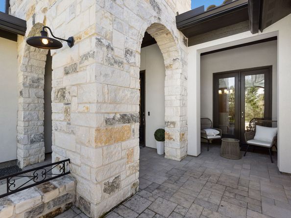 27 Dawning Flower Drive, Tomball TX 77375