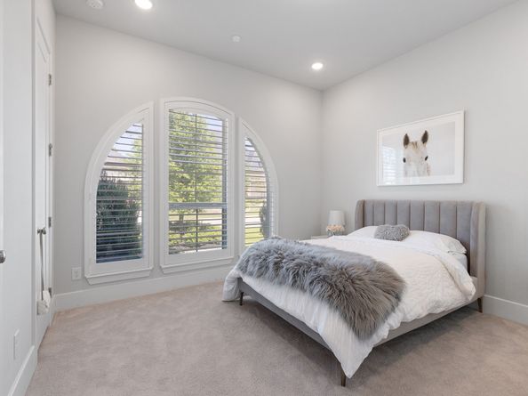 27 Dawning Flower Drive, Tomball TX 77375