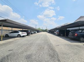 6201 Ranchester Drive 1, Houston TX 77036