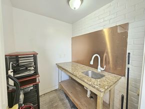 6201 Ranchester Drive 1, Houston TX 77036
