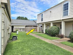 6201 Ranchester Drive 1, Houston TX 77036