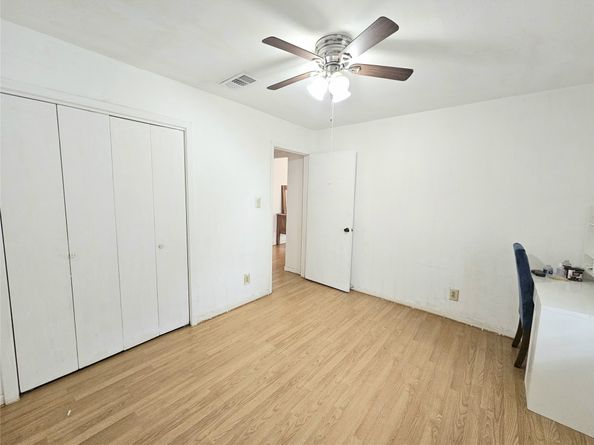 6201 Ranchester Drive 1, Houston TX 77036