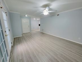7900 Westheimer Road 255, Houston TX 77063
