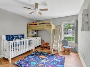 2138 Middle Creek Drive, Houston TX 77339