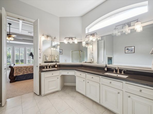 13627 Ashley Run, Houston TX 77077