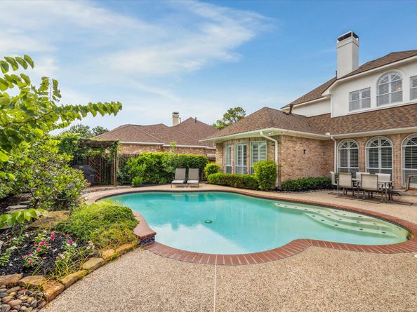 13627 Ashley Run, Houston TX 77077