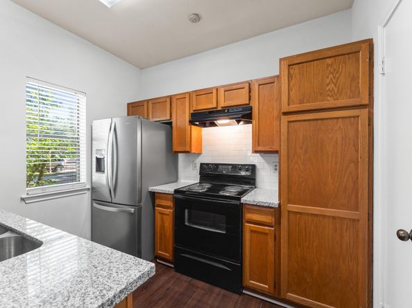 3500 Tangle Brush Drive 193, The Woodlands TX 77381