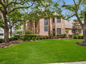 24 Stonegate Park Court, Spring TX 77379