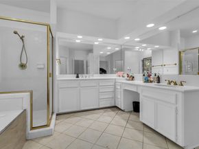 24 Stonegate Park Court, Spring TX 77379