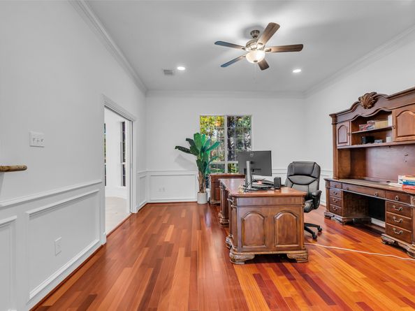 24 Stonegate Park Court, Spring TX 77379