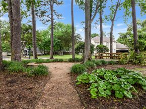 24 Stonegate Park Court, Spring TX 77379