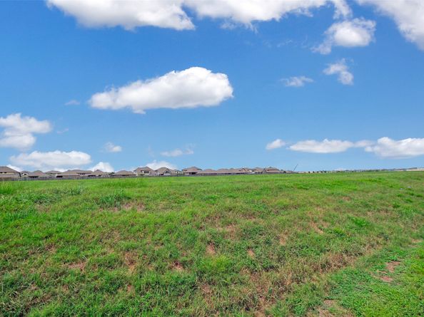 1114 Plantation Drive, Richmond TX 77406