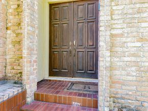 11810 Braesridge Drive, Houston TX 77071