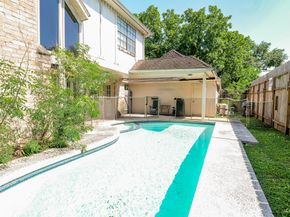 11810 Braesridge Drive, Houston TX 77071