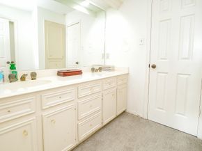 11810 Braesridge Drive, Houston TX 77071