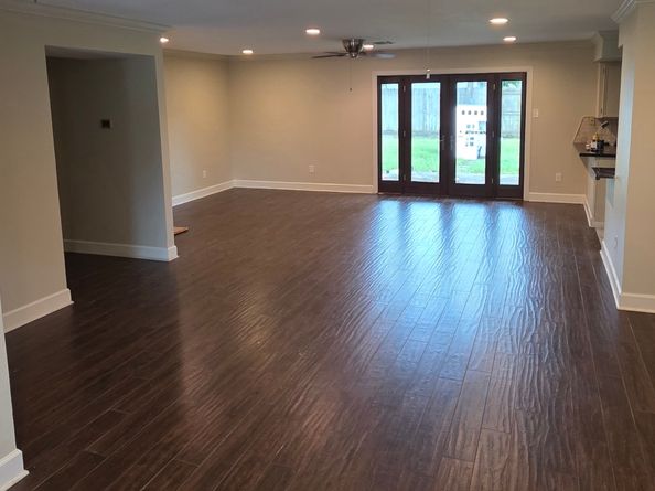 5739 Willowbend Boulevard, Houston TX 77096