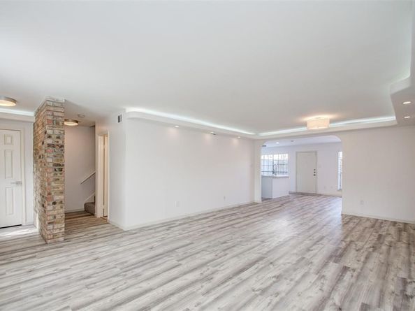 10332 Longmont Drive 47/3, Houston TX 77042