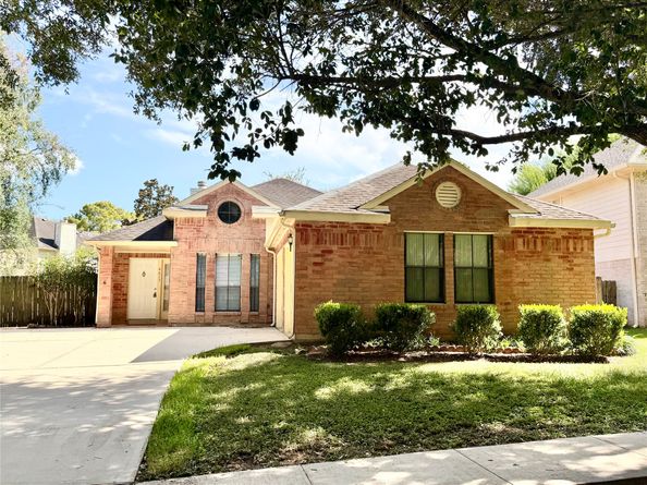 4615 Leicester Way, Missouri City TX 77459