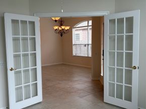 43 Tarrytown Way, Conroe TX 77384