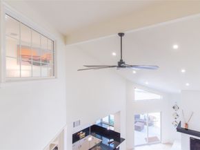 727 Bunker Hill Road 43, Houston TX 77024