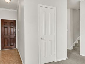 5010 Dartmoor Ridge Trail, Houston TX 77066