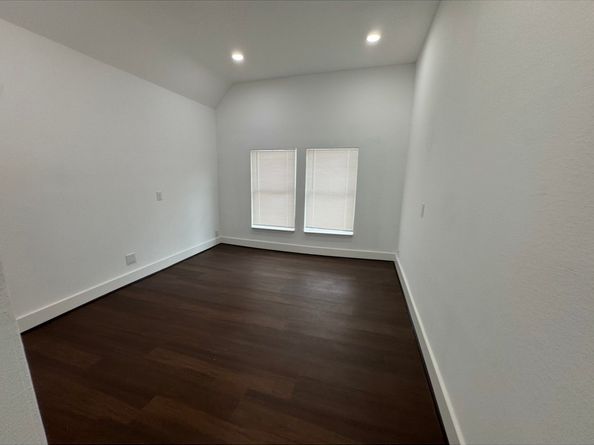 7931 Fowlie Street, Houston TX 77028