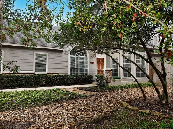 42 Alderon Woods Place, The Woodlands TX 77382