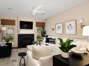 42 Alderon Woods Place, The Woodlands TX 77382