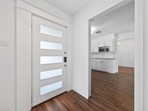 4719 Nina Lee Lane, Houston TX 77092