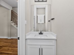 4217 Mallow Street A/B, Houston TX 77051
