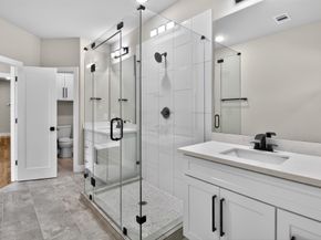 4217 Mallow Street A/B, Houston TX 77051