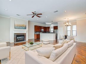 2304 Jackson Street, Houston TX 77004