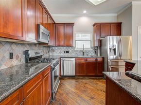 2304 Jackson Street, Houston TX 77004
