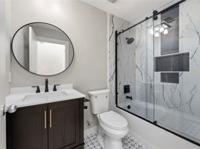 1107 W 17th Street, Houston TX 77008