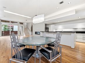 1107 W 17th Street, Houston TX 77008