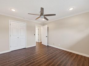 2010 Spillers Lane, Houston TX 77043