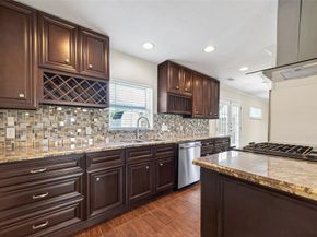 2010 Spillers Lane, Houston TX 77043